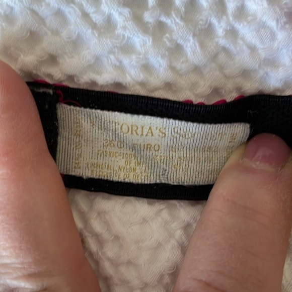 EUC Vintage Victorias Secret Satin and Lace Gold Label 90’s pink/black b… - Picture 4 of 4